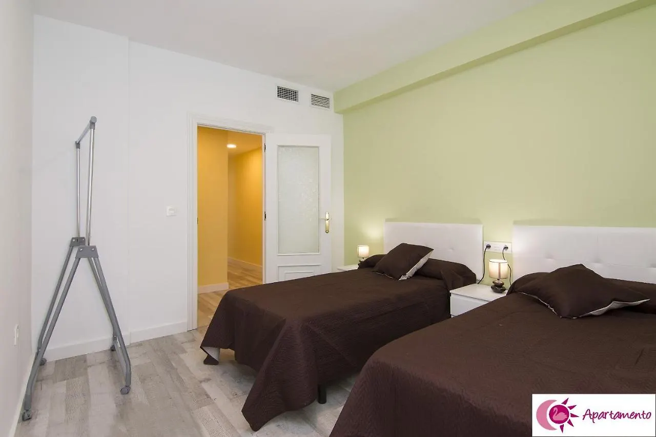 Apartamentos Cisne Granada Apartment